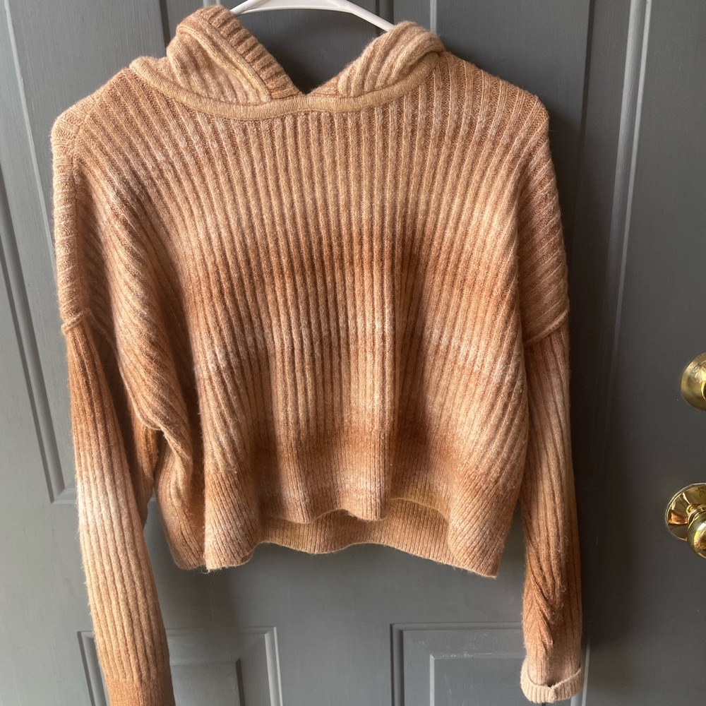 Like new cropped hoodie